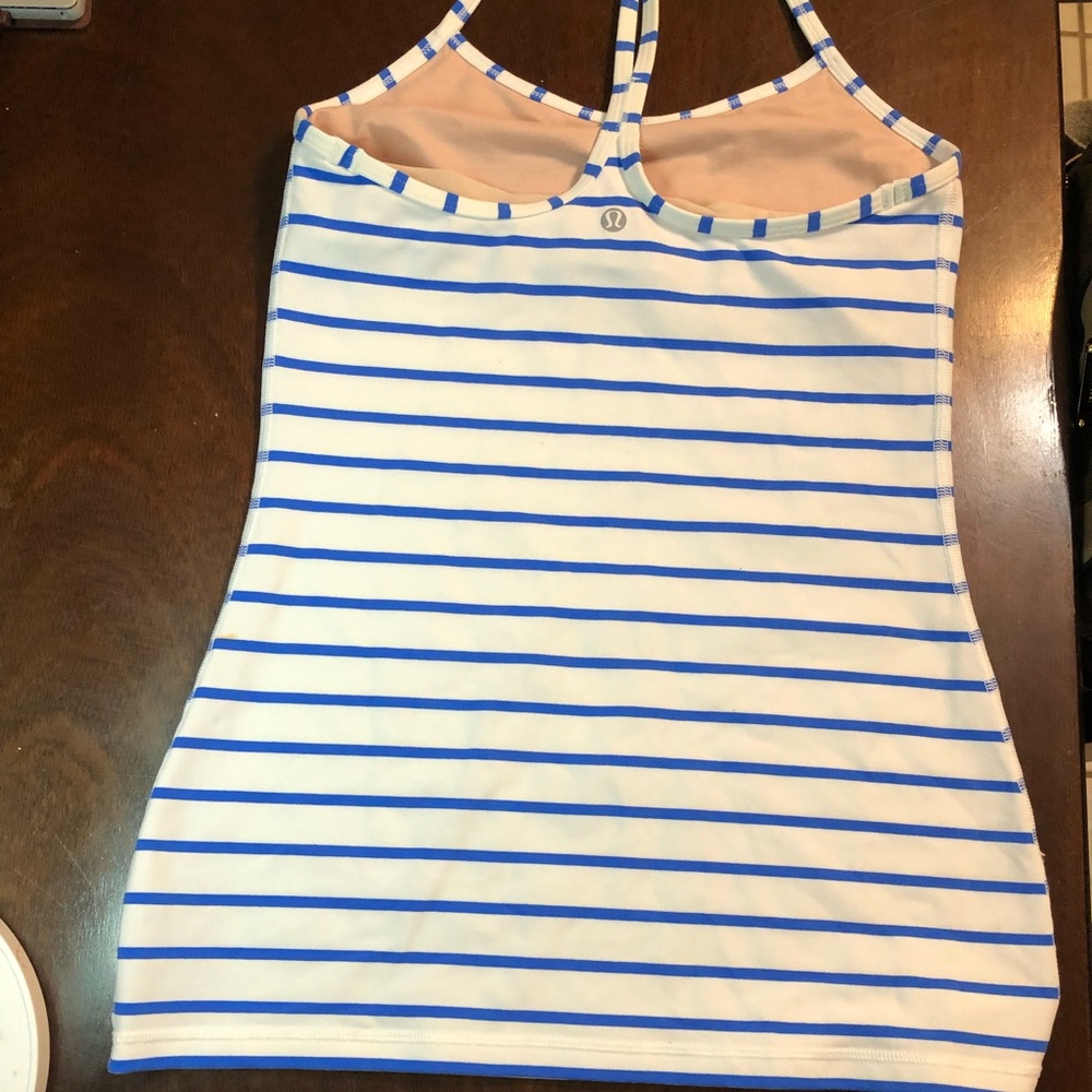 Lululemon Razorback tank